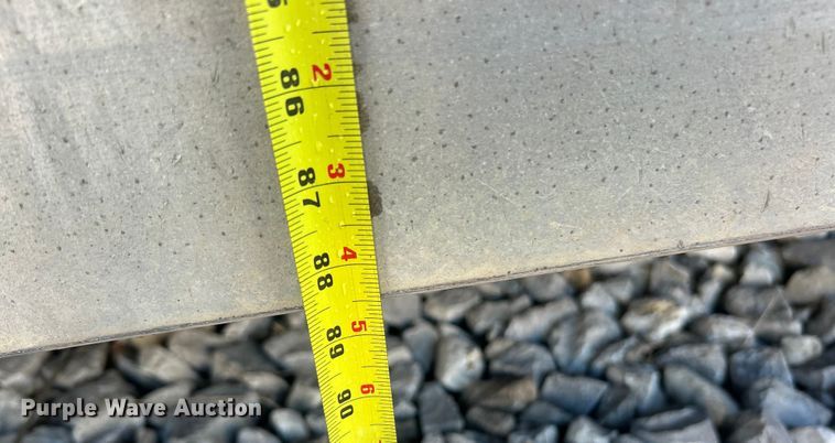 image for item ET6792 J&J dump bed