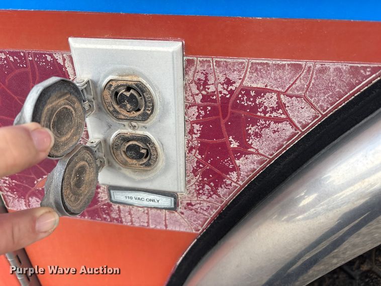 image for item ET7461 1991 Spartan Gladiator pumper fire truck