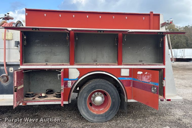 image for item ET7461 1991 Spartan Gladiator pumper fire truck