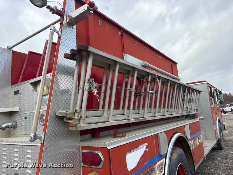 image for item ET7461 1991 Spartan Gladiator pumper fire truck