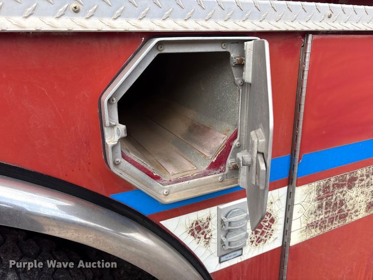 image for item ET7461 1991 Spartan Gladiator pumper fire truck