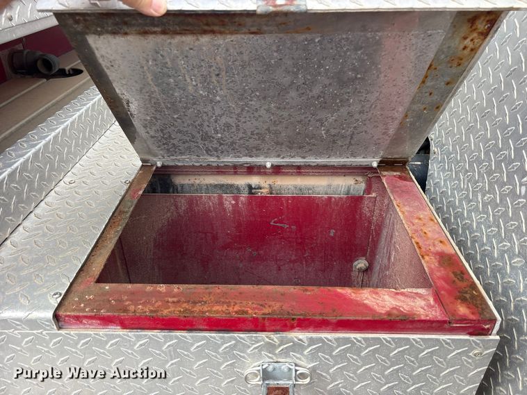 image for item ET7461 1991 Spartan Gladiator pumper fire truck