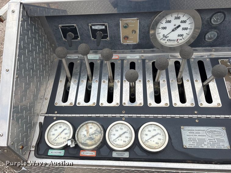 image for item ET7461 1991 Spartan Gladiator pumper fire truck