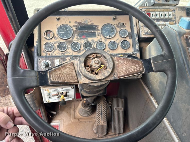 image for item ET7461 1991 Spartan Gladiator pumper fire truck