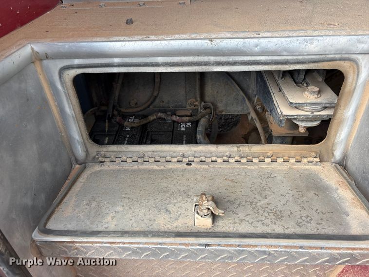 image for item ET7461 1991 Spartan Gladiator pumper fire truck