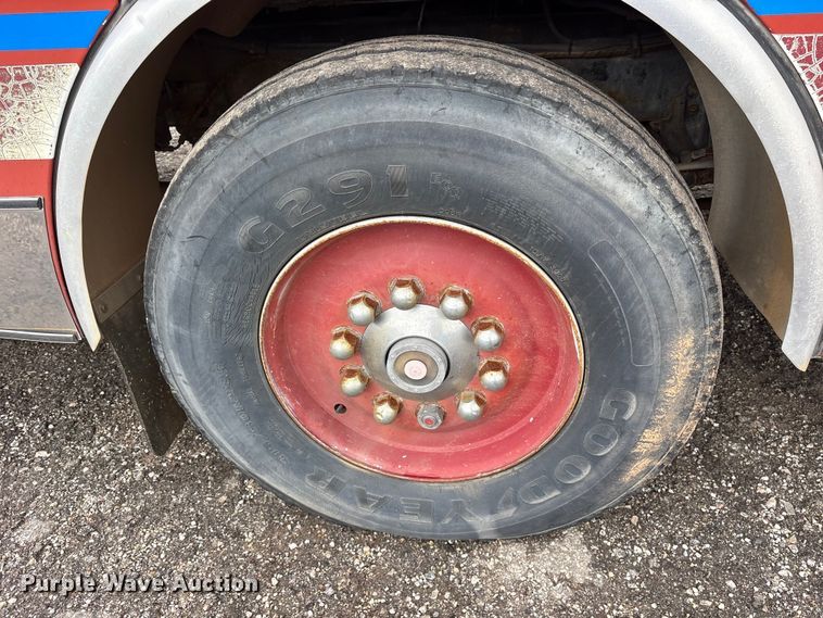 image for item ET7461 1991 Spartan Gladiator pumper fire truck