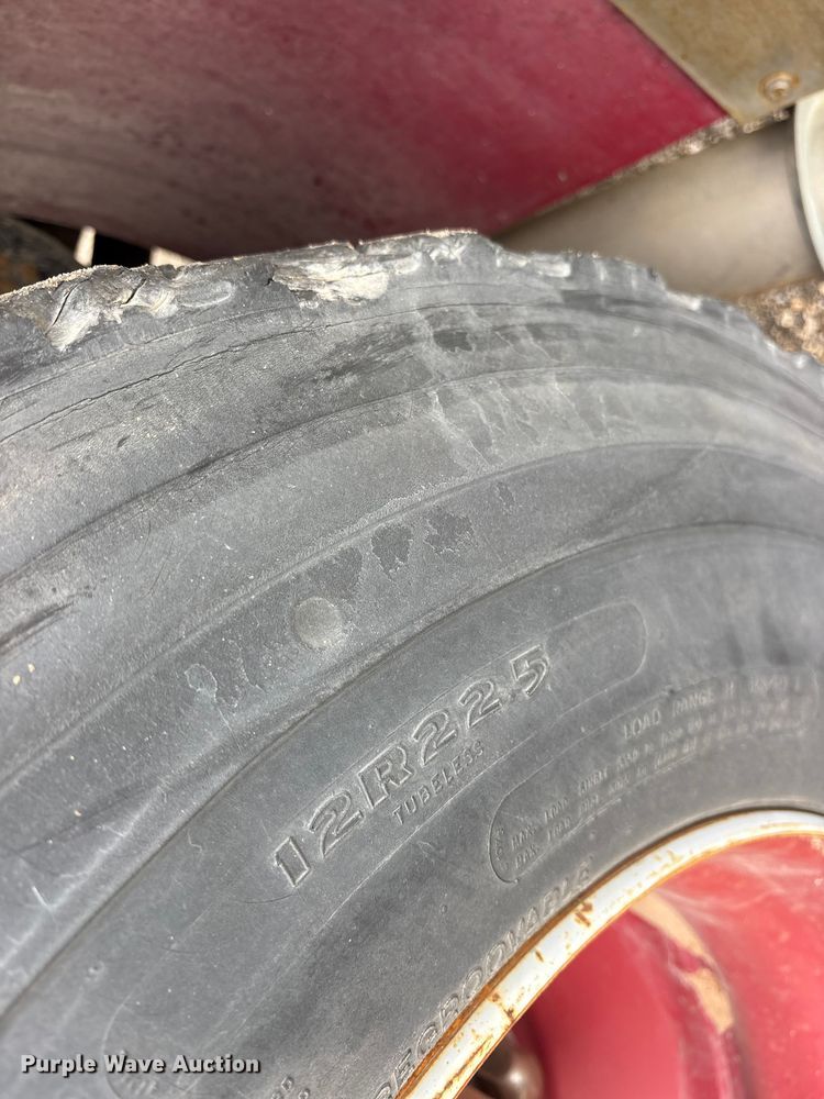 image for item ET7461 1991 Spartan Gladiator pumper fire truck