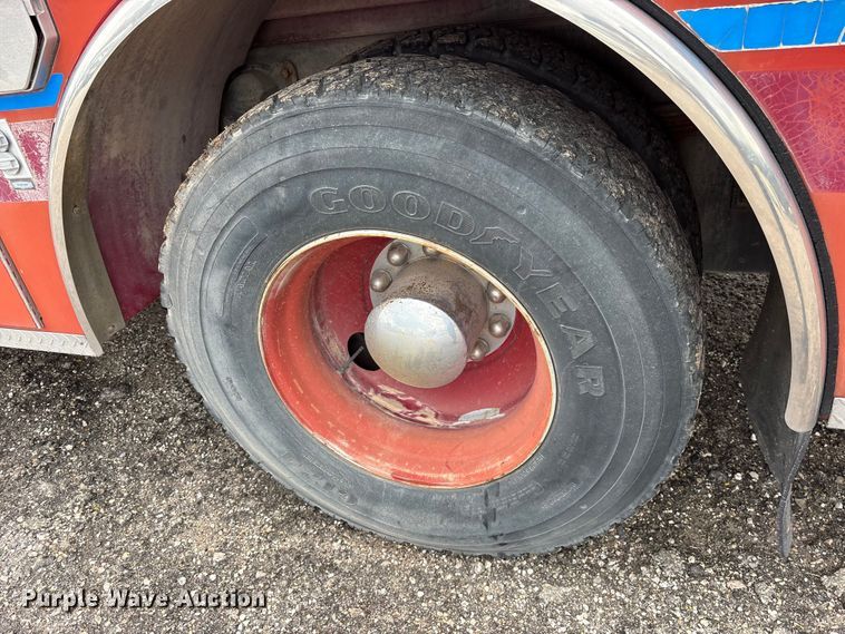 image for item ET7461 1991 Spartan Gladiator pumper fire truck