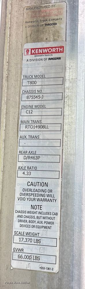 image for item ET7462 2001 Kenworth T800 roll-off container truck