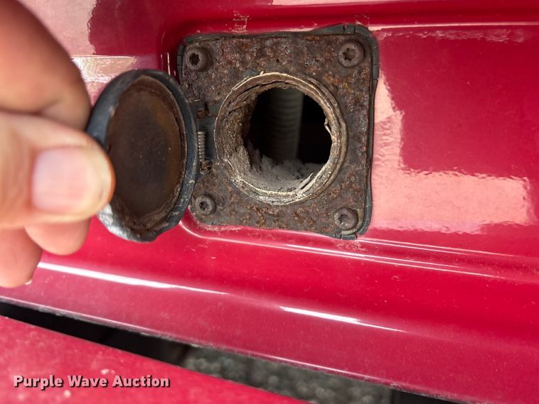 image for item ET7463 2014 Volvo VNL semi truck