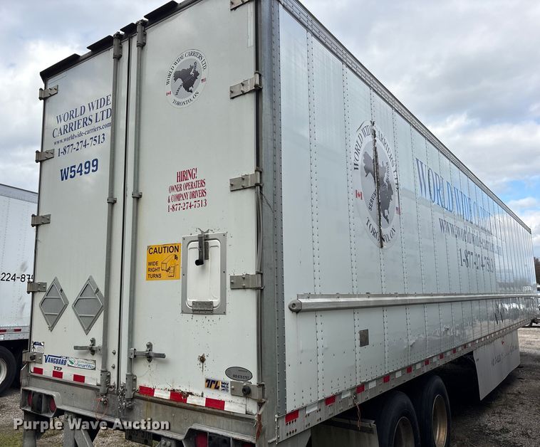 image for item ET7464 2017 Vanguard dry van trailer