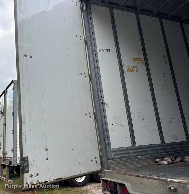 image for item ET7464 2017 Vanguard dry van trailer