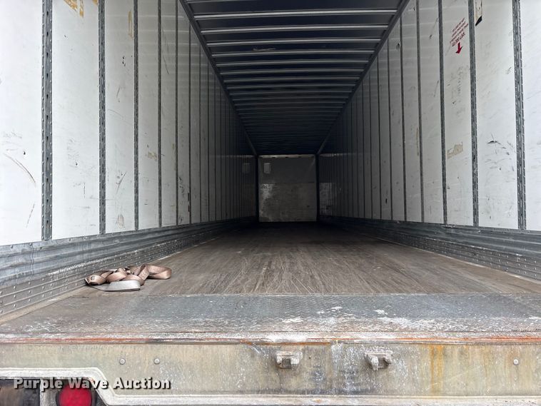 image for item ET7464 2017 Vanguard dry van trailer