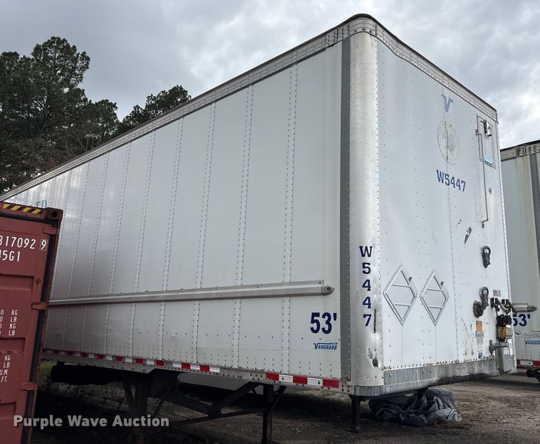 image for item ET7465 2016 Vanguard dry van trailer