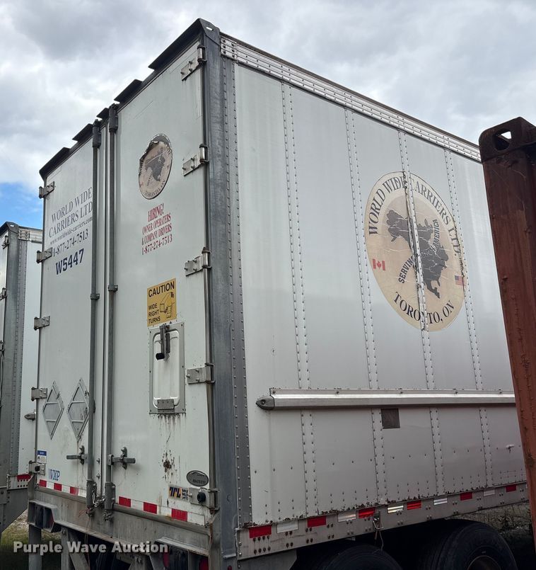 image for item ET7465 2016 Vanguard dry van trailer