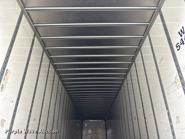 image for item ET7465 2016 Vanguard dry van trailer