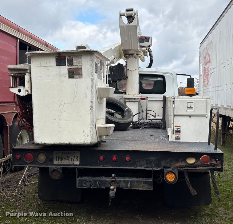 image for item ET7466 2012 International TA005 bucket truck
