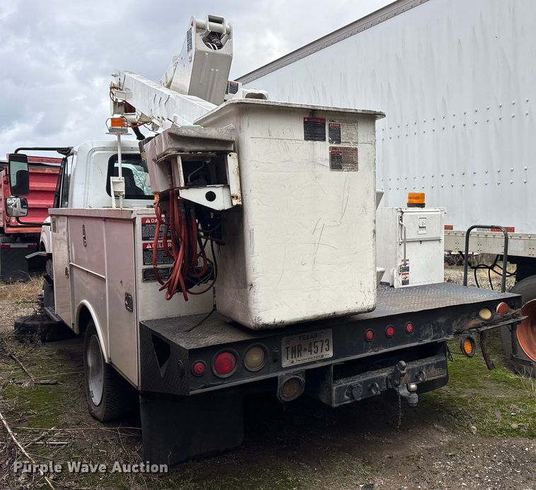 image for item ET7466 2012 International TA005 bucket truck