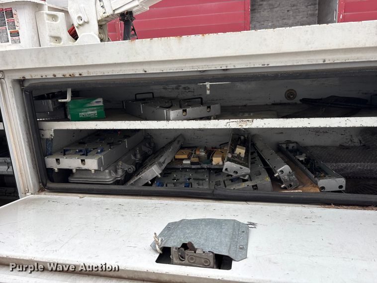 image for item ET7466 2012 International TA005 bucket truck