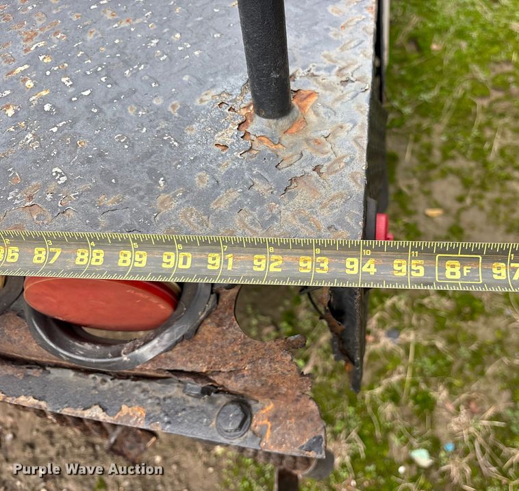 image for item ET7466 2012 International TA005 bucket truck