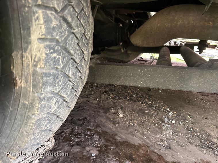 image for item ET7466 2012 International TA005 bucket truck