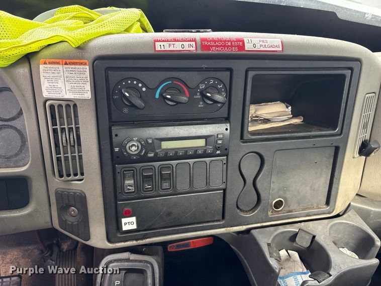 image for item ET7466 2012 International TA005 bucket truck