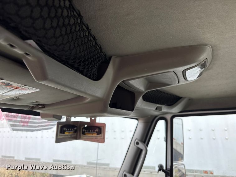 image for item ET7466 2012 International TA005 bucket truck