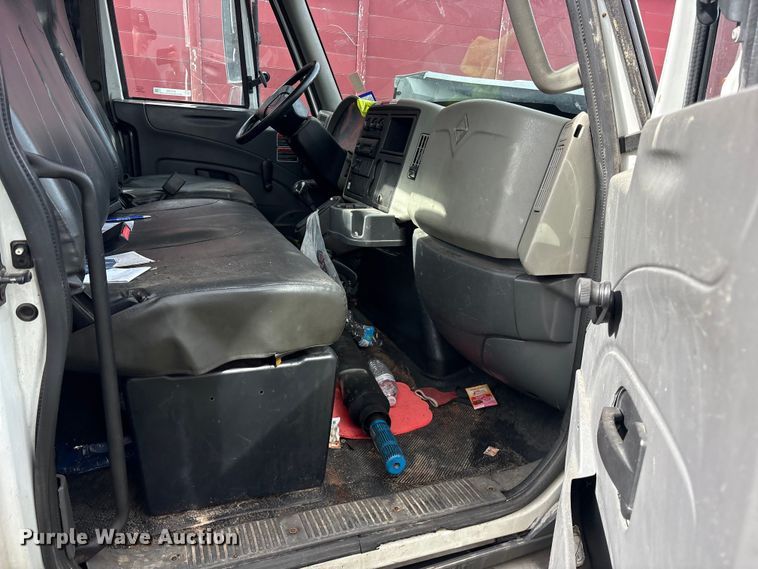 image for item ET7466 2012 International TA005 bucket truck