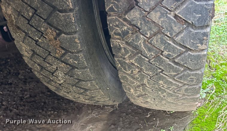 image for item ET7466 2012 International TA005 bucket truck