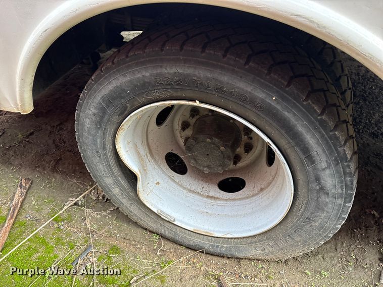 image for item ET7466 2012 International TA005 bucket truck