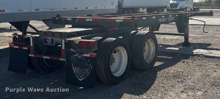 image for item EU0144 2002 Chassis King container trailer