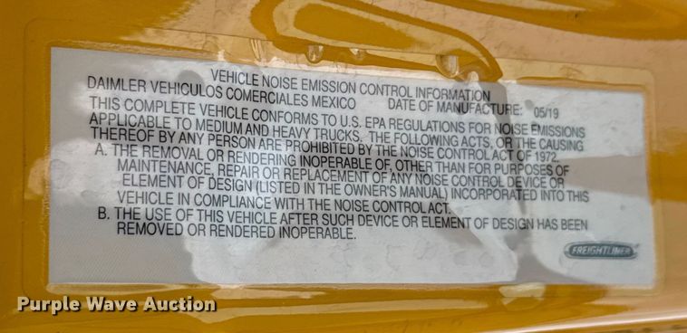 image for item EU5192 2020 Freightliner  Cascadia 126 semi truck