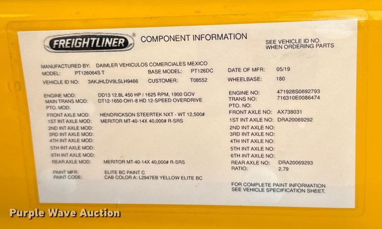 image for item EU5192 2020 Freightliner  Cascadia 126 semi truck