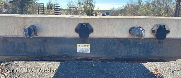 image for item EU7119 2001 Dorsey DCTC-48 flatbed trailer