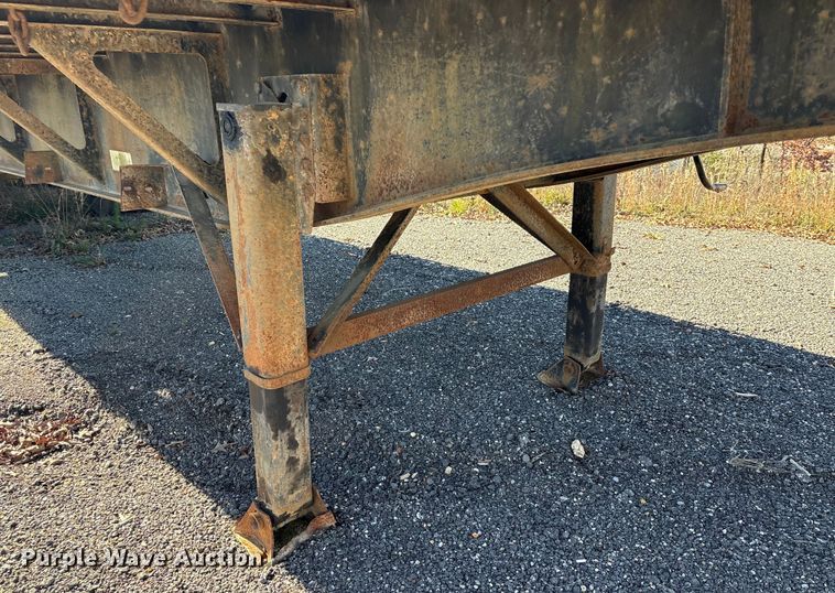 image for item EU7119 2001 Dorsey DCTC-48 flatbed trailer