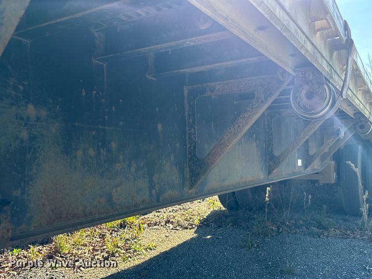 image for item EU7119 2001 Dorsey DCTC-48 flatbed trailer