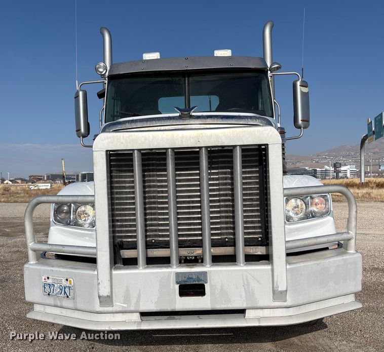 image for item EU8558 2013 Freightliner Coronado semi truck