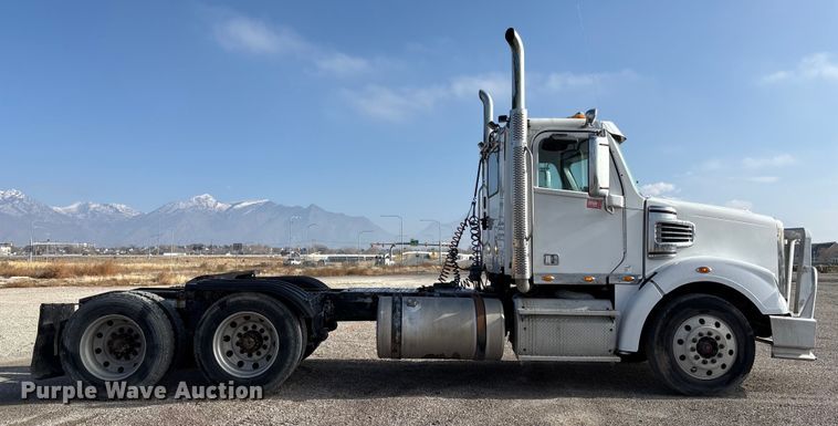 image for item EU8558 2013 Freightliner Coronado semi truck