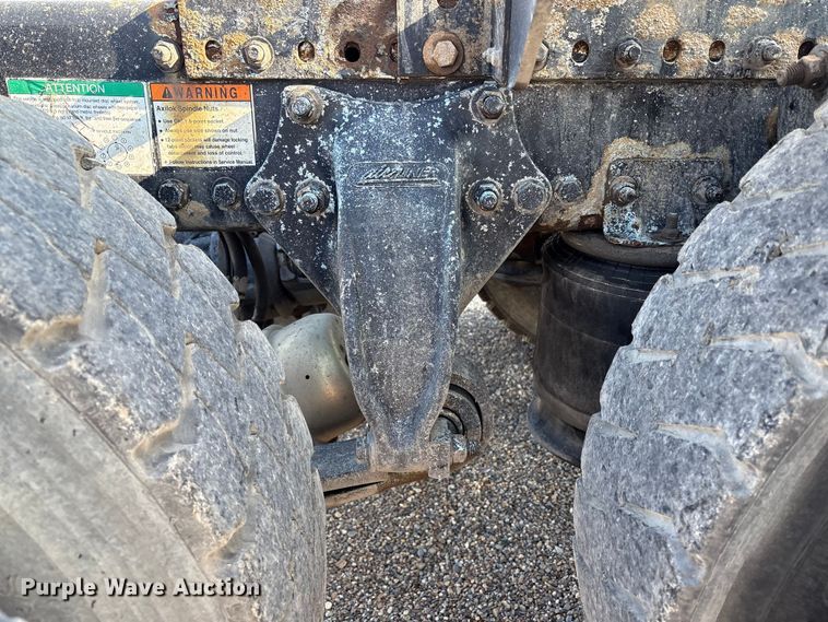 image for item EU8558 2013 Freightliner Coronado semi truck