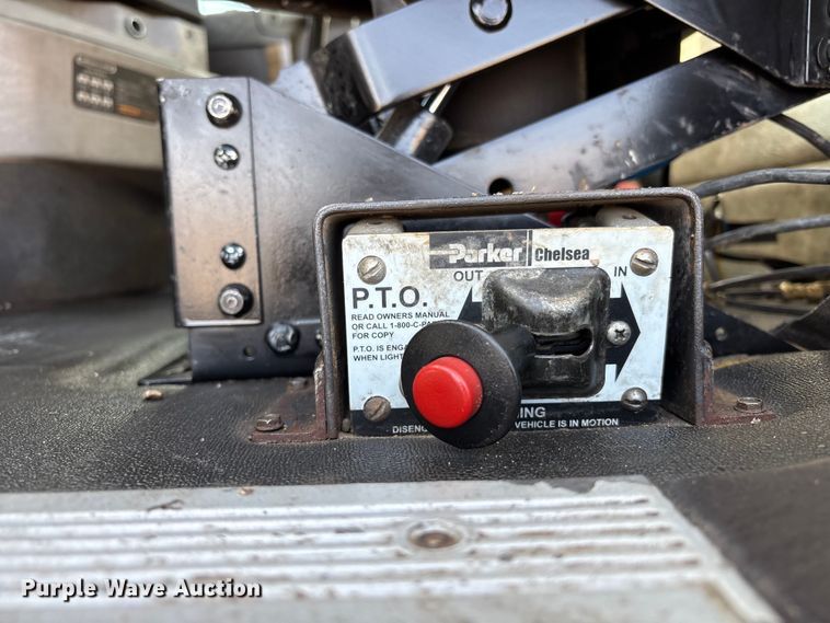 image for item EU8558 2013 Freightliner Coronado semi truck