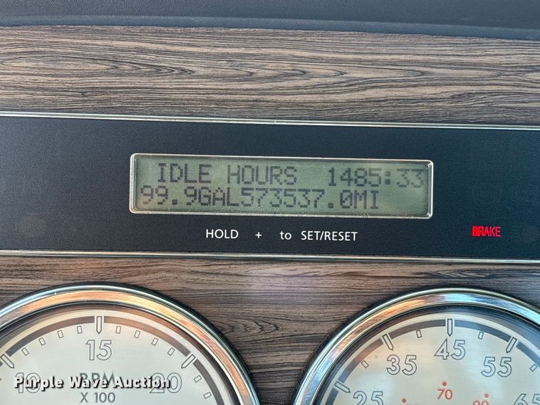 image for item EU8558 2013 Freightliner Coronado semi truck