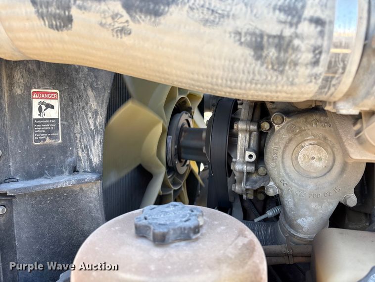 image for item EU8558 2013 Freightliner Coronado semi truck