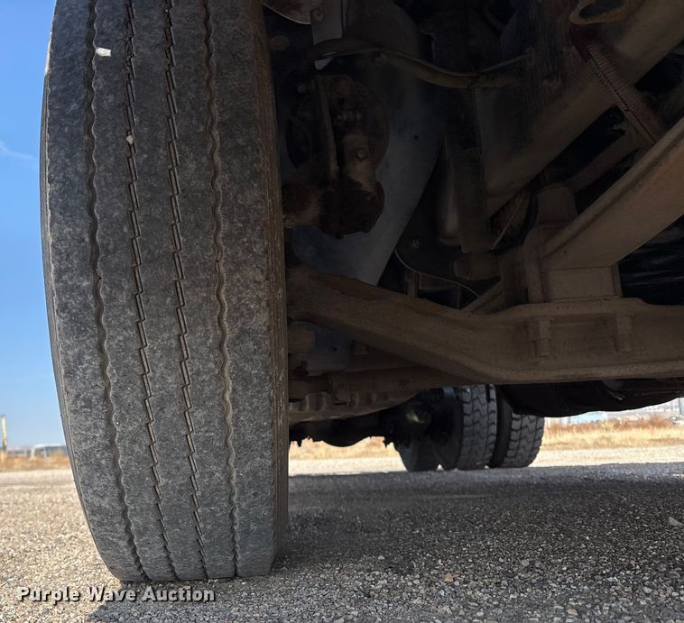 image for item EU8558 2013 Freightliner Coronado semi truck