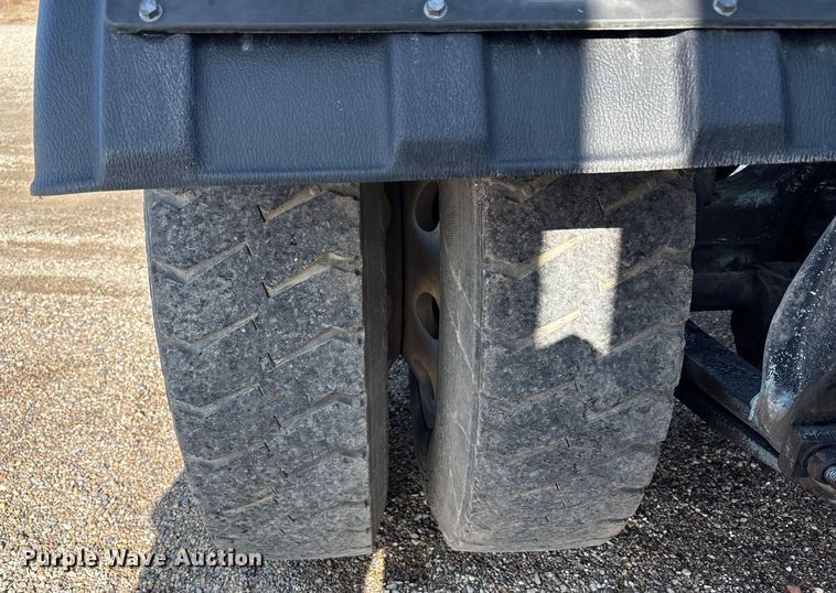 image for item EU8558 2013 Freightliner Coronado semi truck