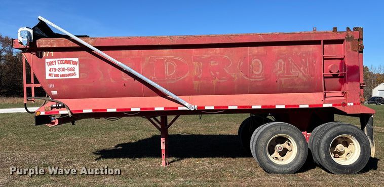 image for item EV3266 1990 Hilbilt 22-24 5/16 FLMN end dump trailer