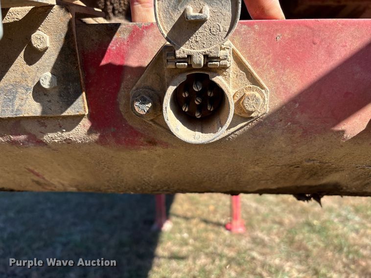 image for item EV3266 1990 Hilbilt 22-24 5/16 FLMN end dump trailer