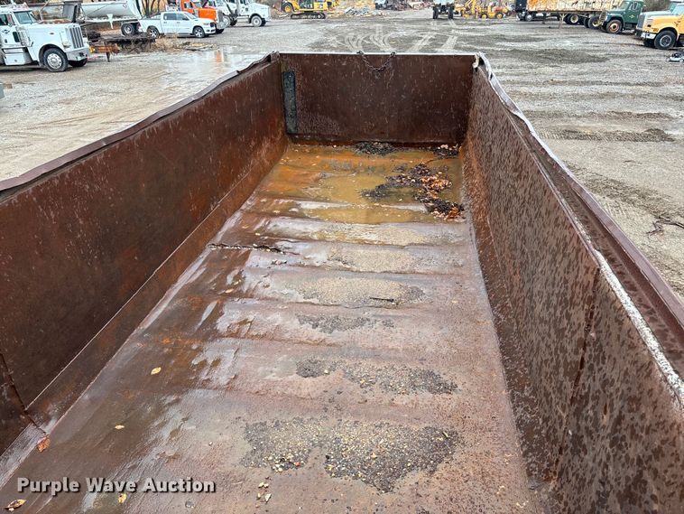 image for item EV3350 1991 Hilbilt 22-22FL end dump trailer