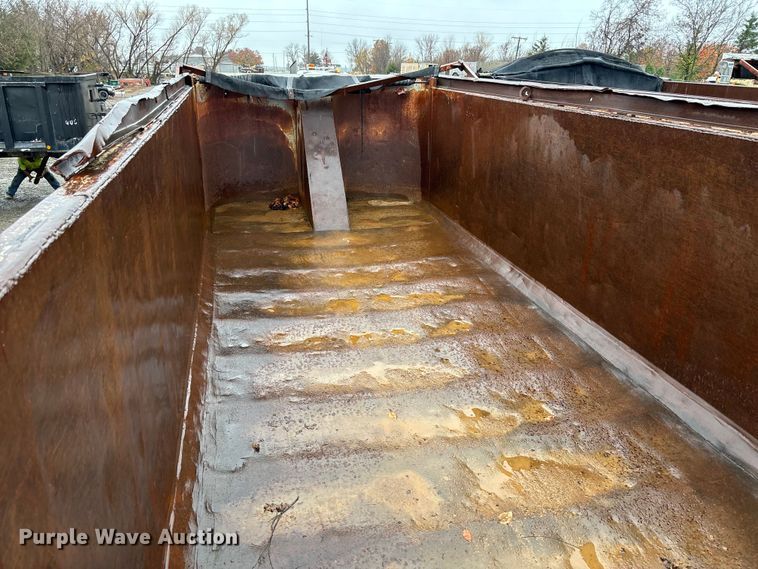 image for item EV3352 1987 Hilbilt 24-29 end dump trailer