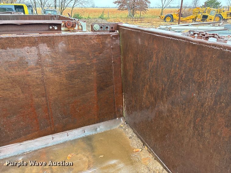 image for item EV3352 1987 Hilbilt 24-29 end dump trailer