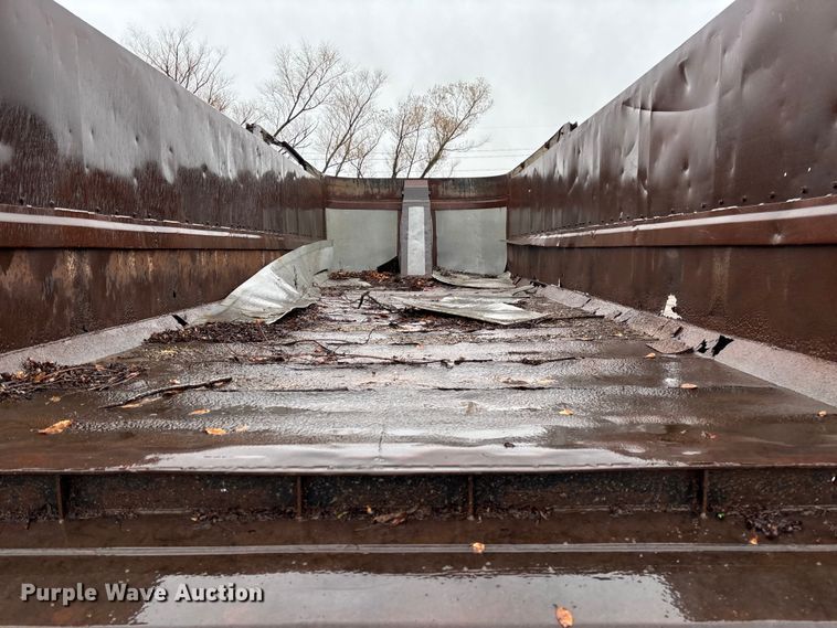 image for item EV3353 1995 Hibilt end dump trailer